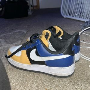 Custom nike air force ones. Size 7.5 women’s. Moving out need to get rid of